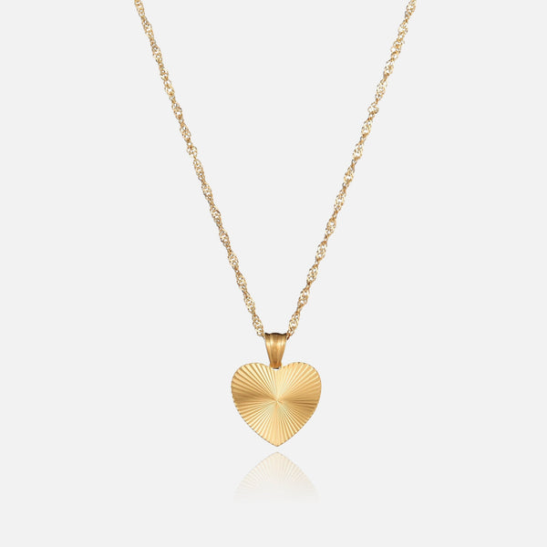 Amour Necklace