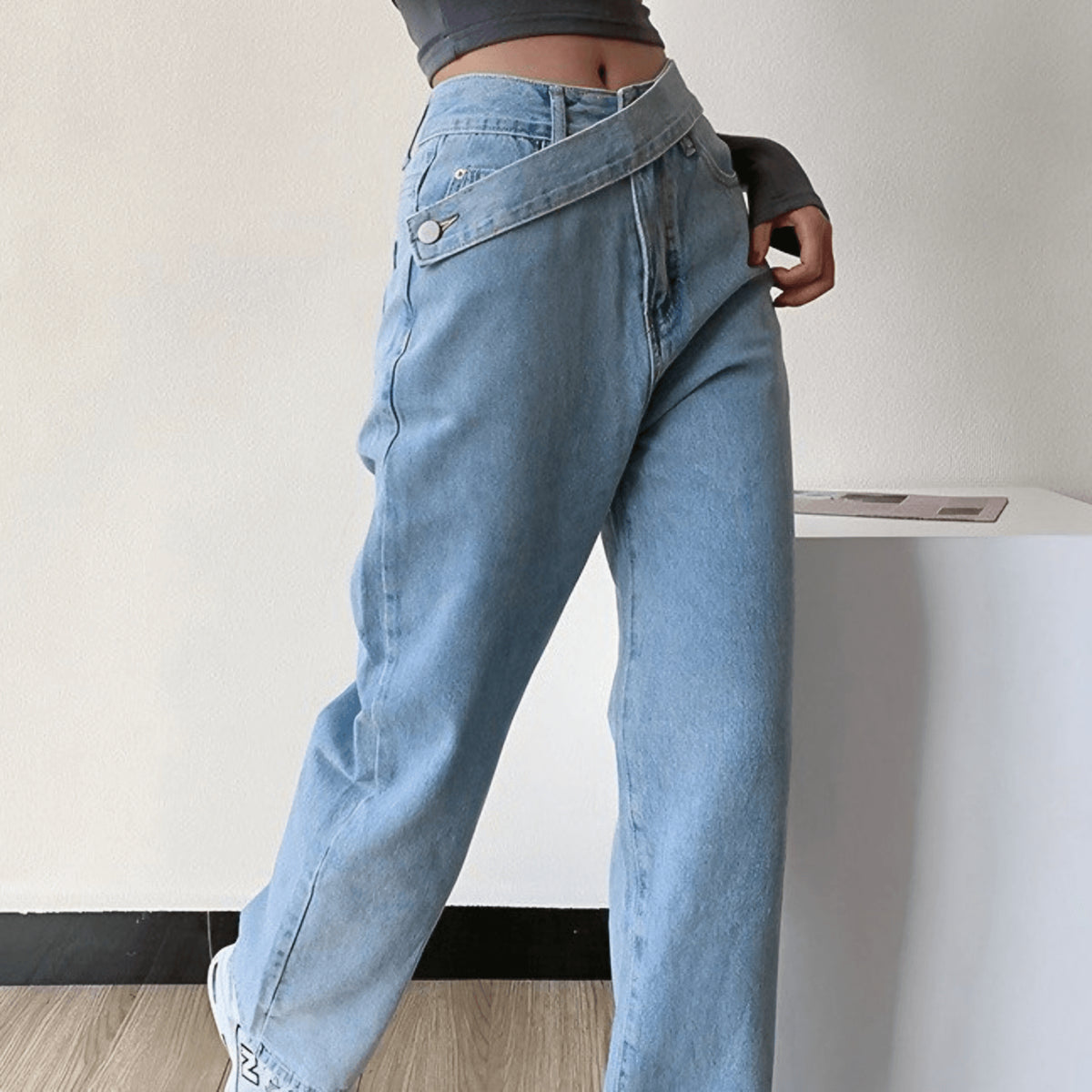 Straight Jeans