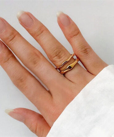 Anel empilhador de ouro Dianne 2