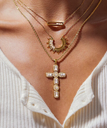 Colar Cruz de Diamante Evangelina 2