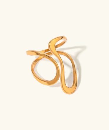 Anel de ouro em mosaico