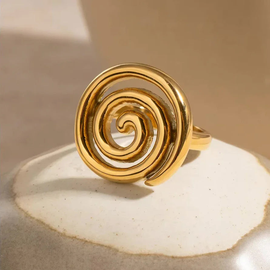 Anel de ouro espiral Christy 5