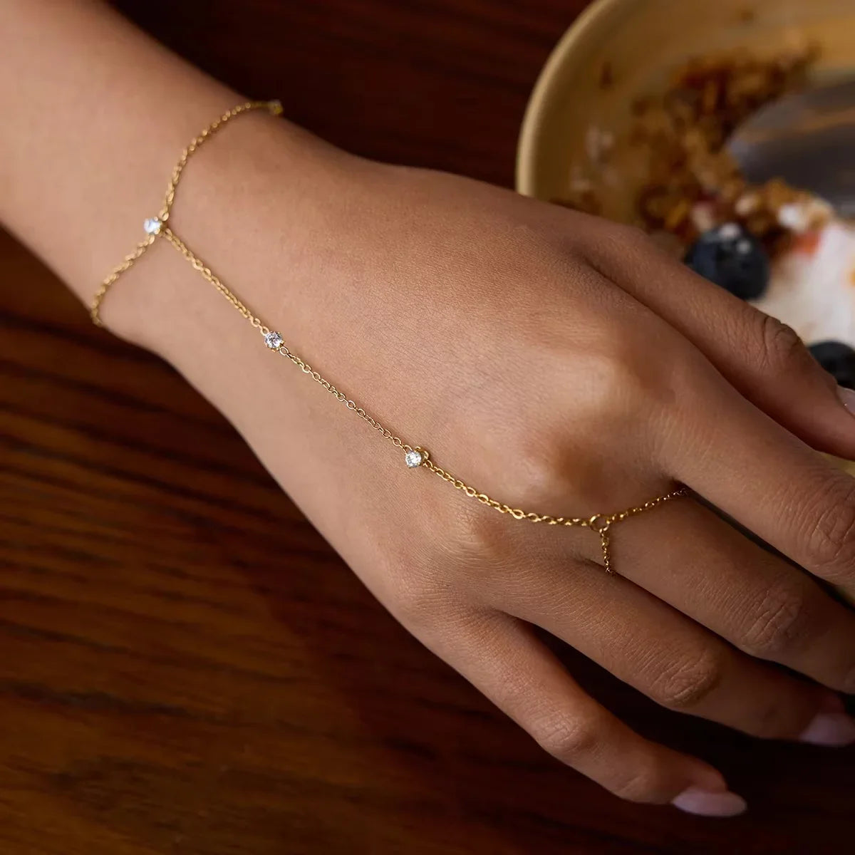 Corrente de mão de diamante Cressida 2